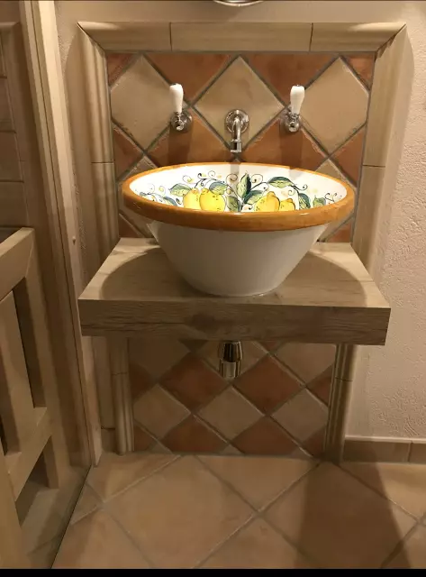 Fliesenarbeiten